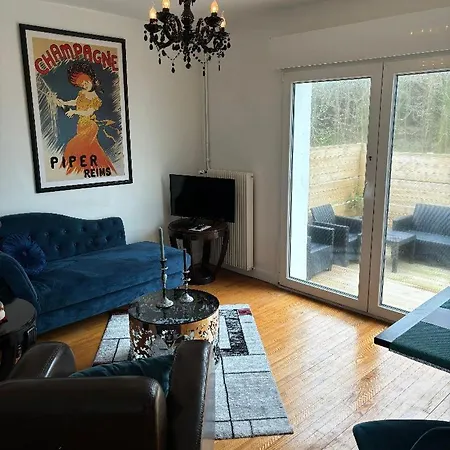 - Terrace - Seafront 3*